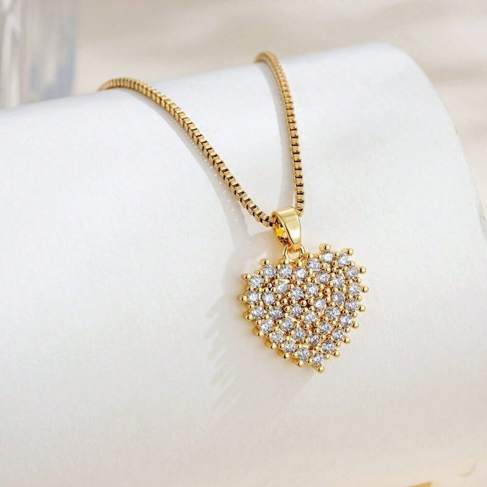 Gold Casual Women's Gold-Plated Stainless Steel Cubic Zirconia Heart Necklace